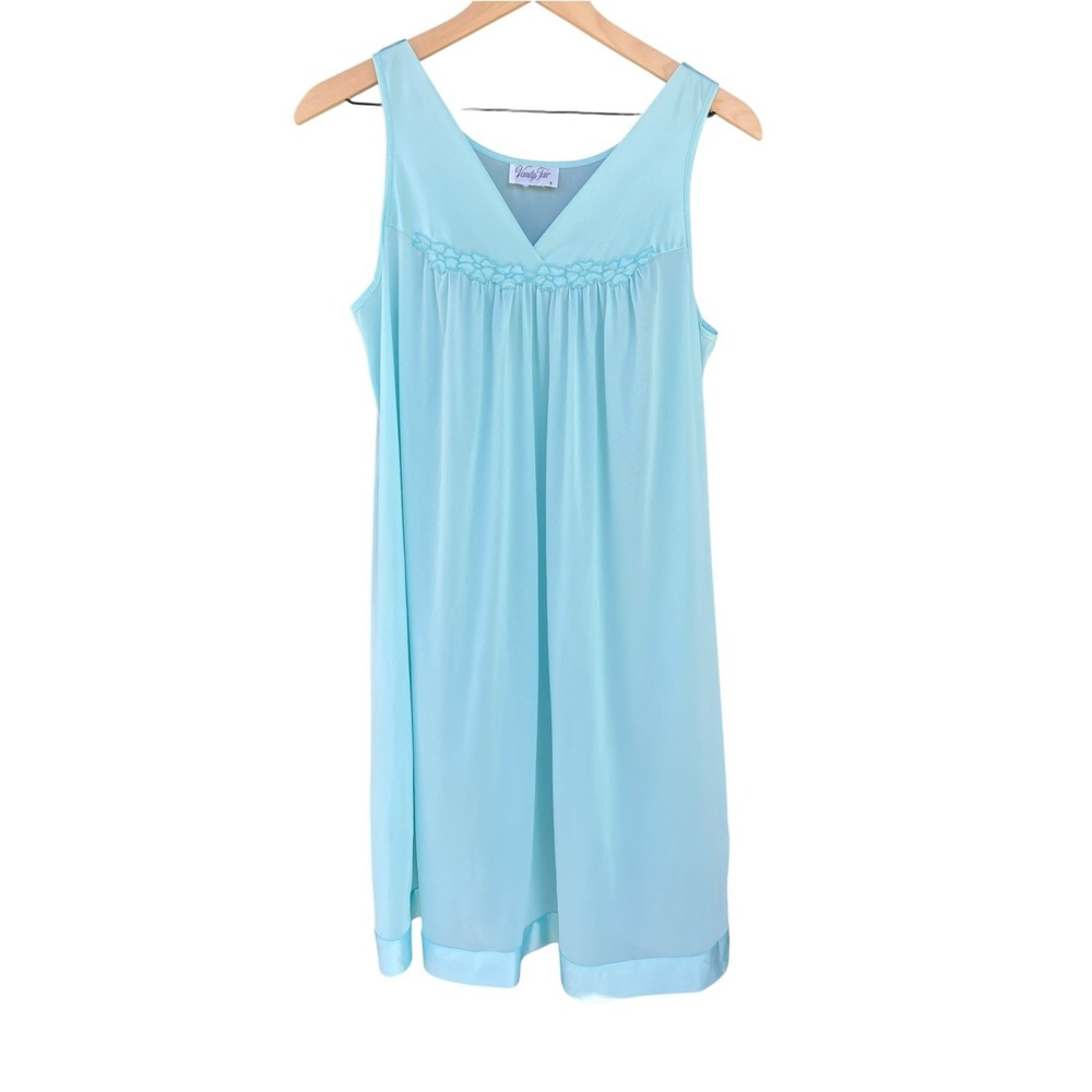 Vintage 70s 80s Vanity Fair Womens Light Blue Nylon Nightgown Size Small